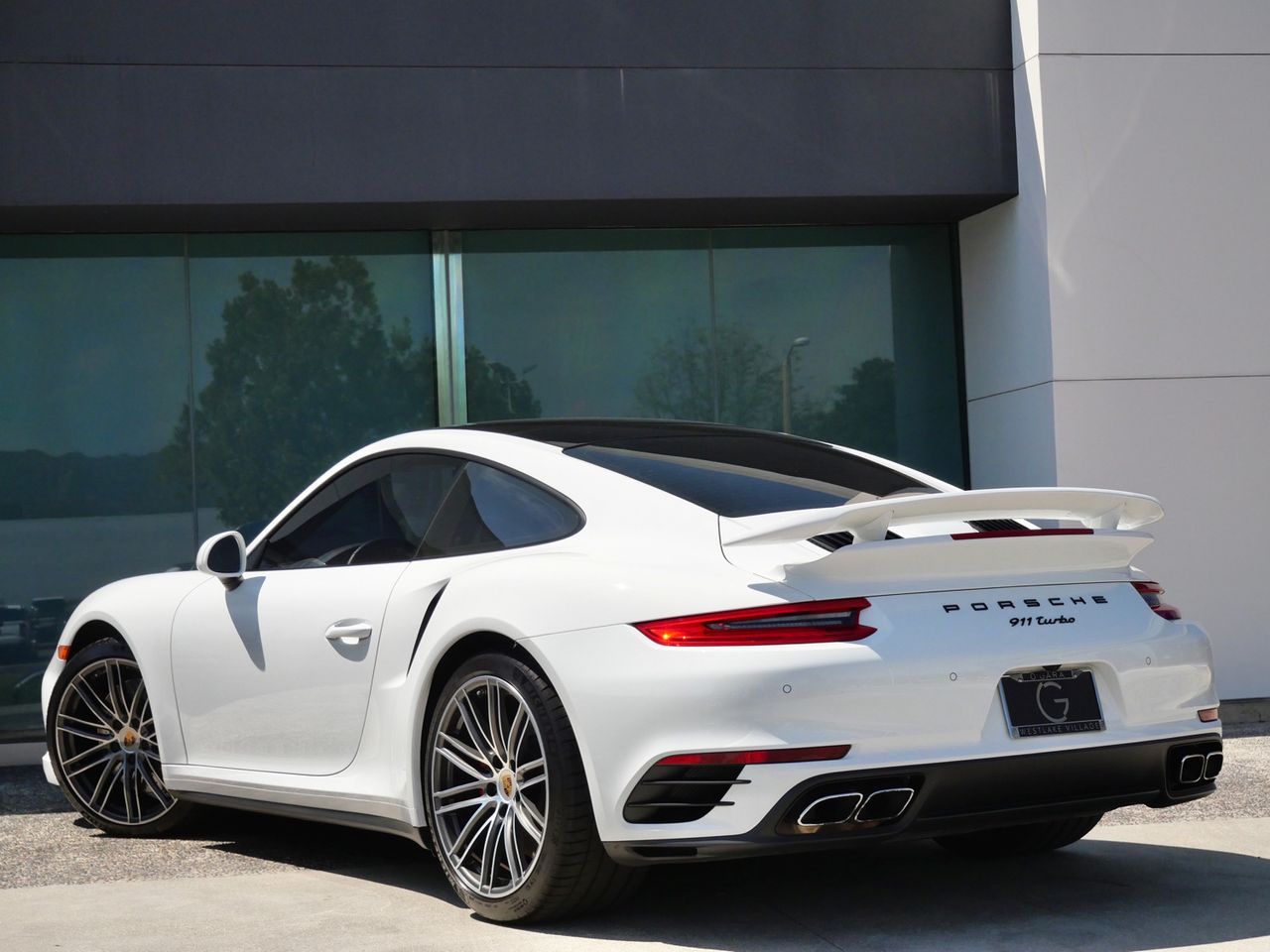 2019 Porsche 911 Turbo photo 4