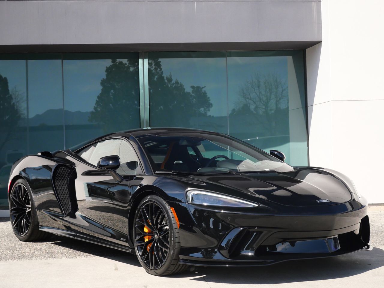 2026 McLaren GTS Base