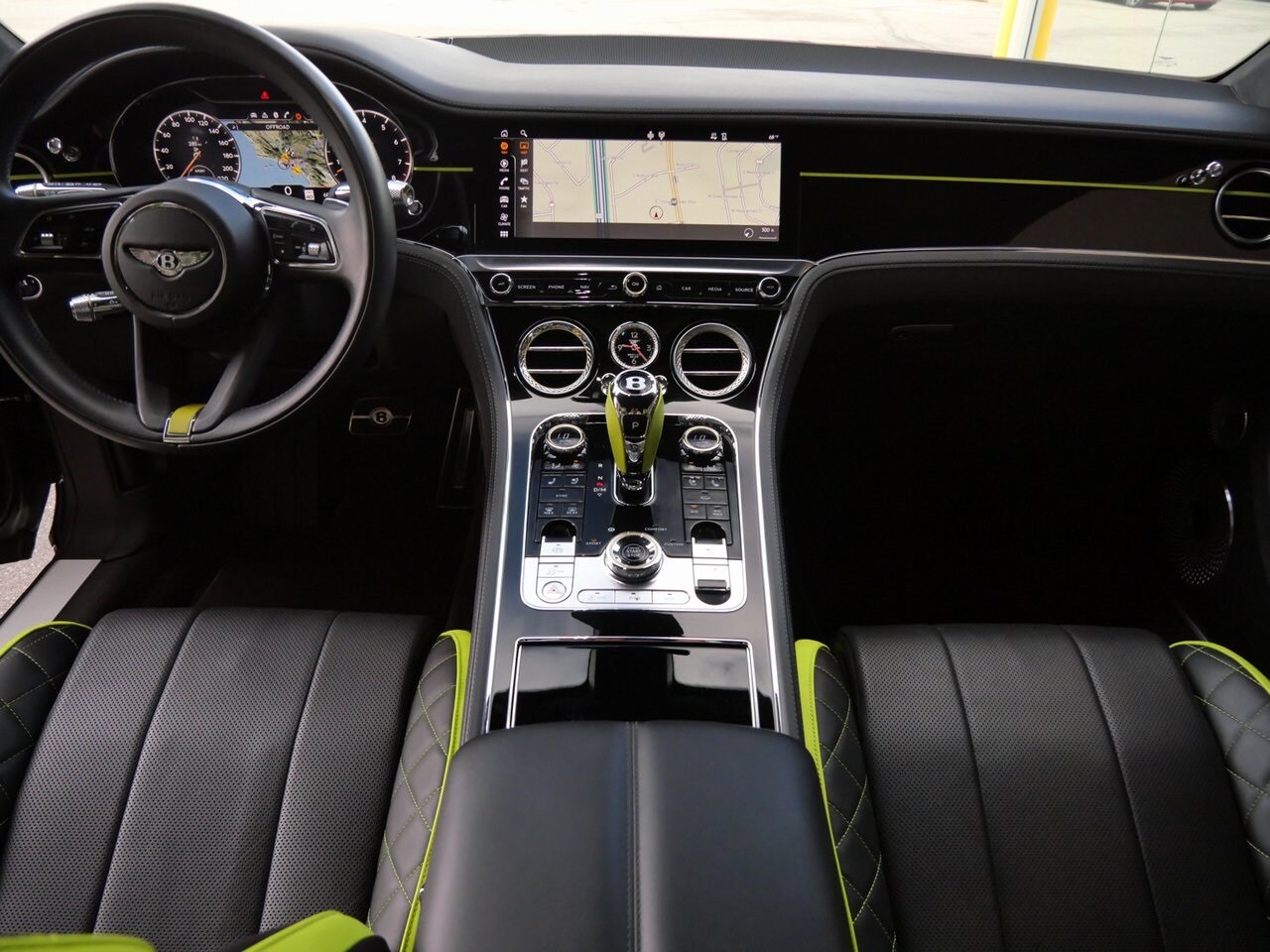 2022 Bentley Continental GT V8 photo 2