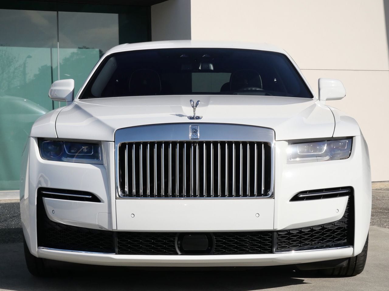 2023 Rolls-Royce Ghost photo 4