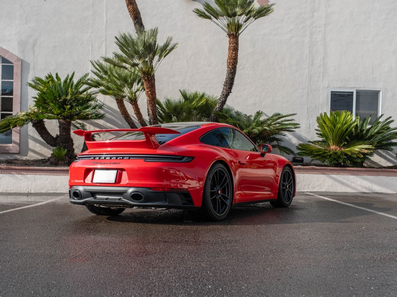 2024 Porsche 911 Carrera 4 GTS photo 4
