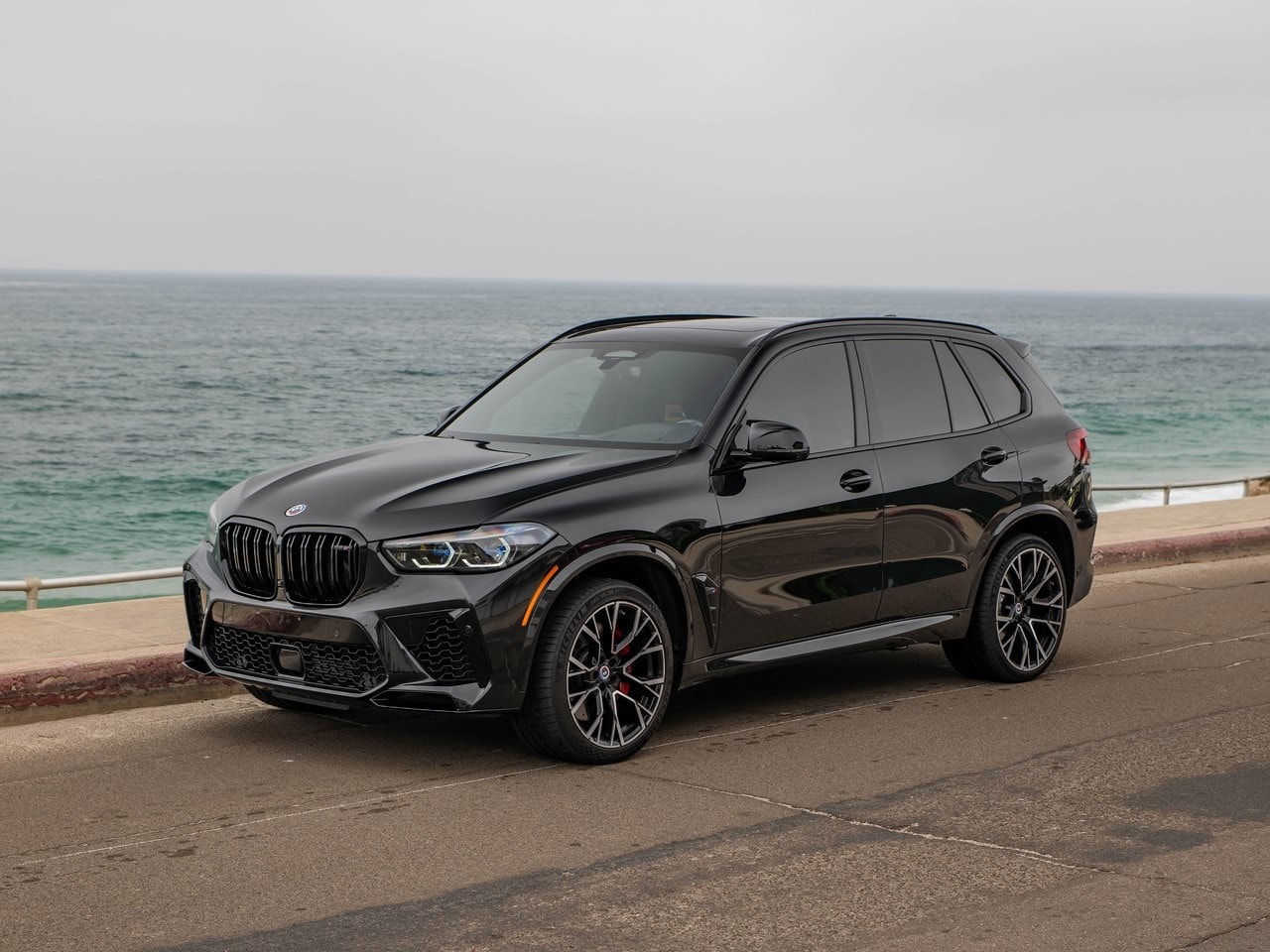 2023 BMW X5 M Base's photo