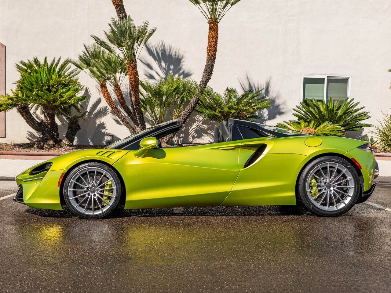 2025 Mclaren ARTURA photo 3