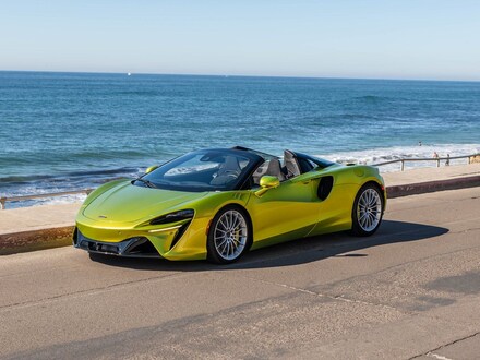 2025 McLaren Artura Spider