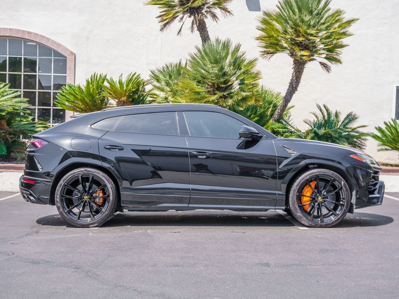 Certified 2022 Lamborghini Urus Graphic Capsule with VIN ZPBUA1ZLXNLA22099 for sale in La Jolla, CA