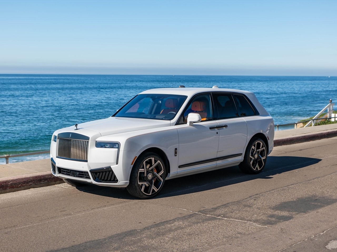 2026 Rolls-Royce Cullinan Black Badge's photo