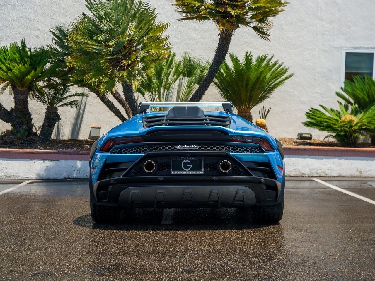 2024 Lamborghini Huracan Sterrato Coupe photo 3