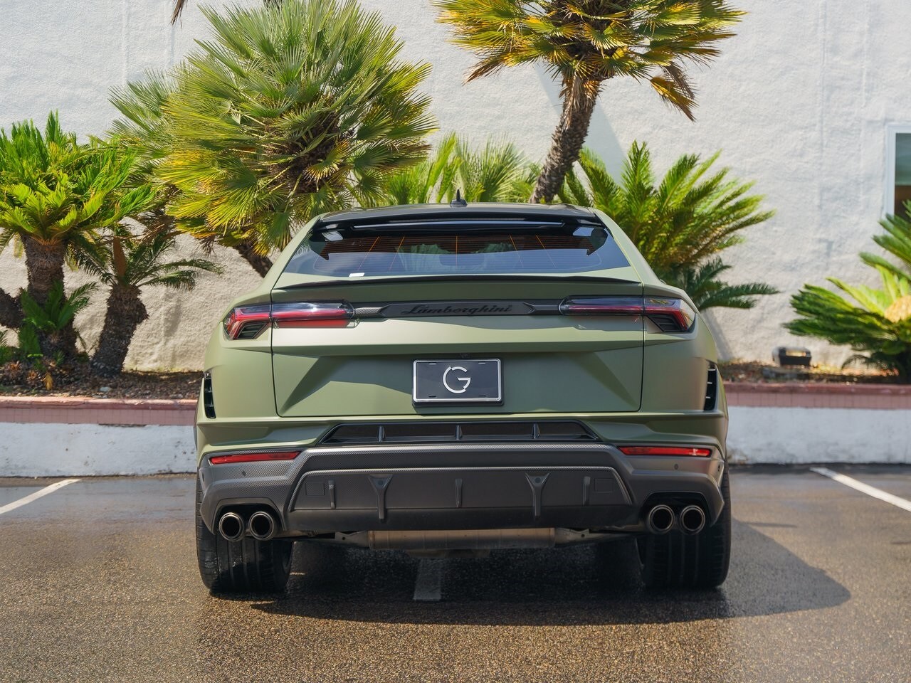 2023 Lamborghini Urus Performante photo 3