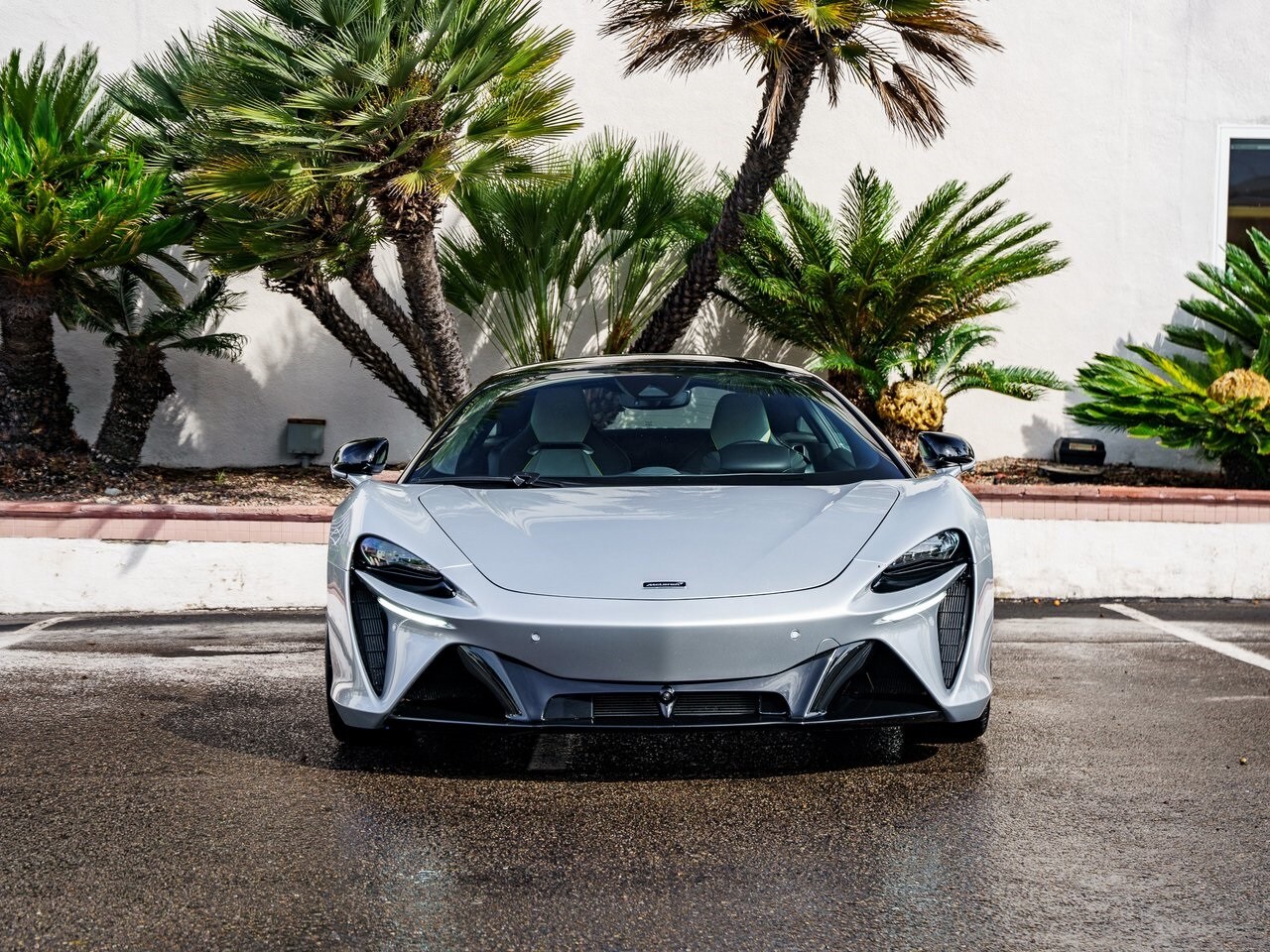 2023 Mclaren ARTURA photo 2