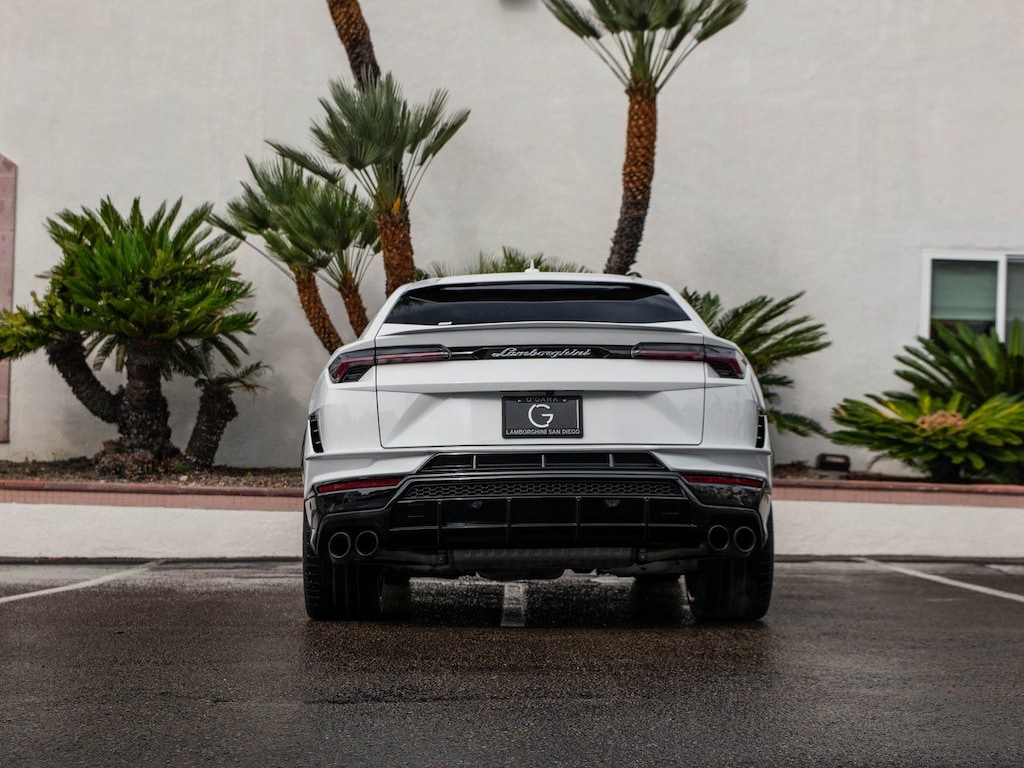 Certified 2024 Lamborghini Urus S SUV