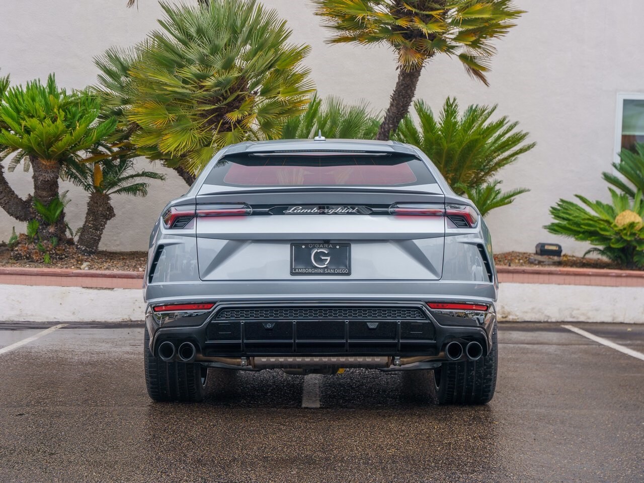 2022 Lamborghini Urus photo 3