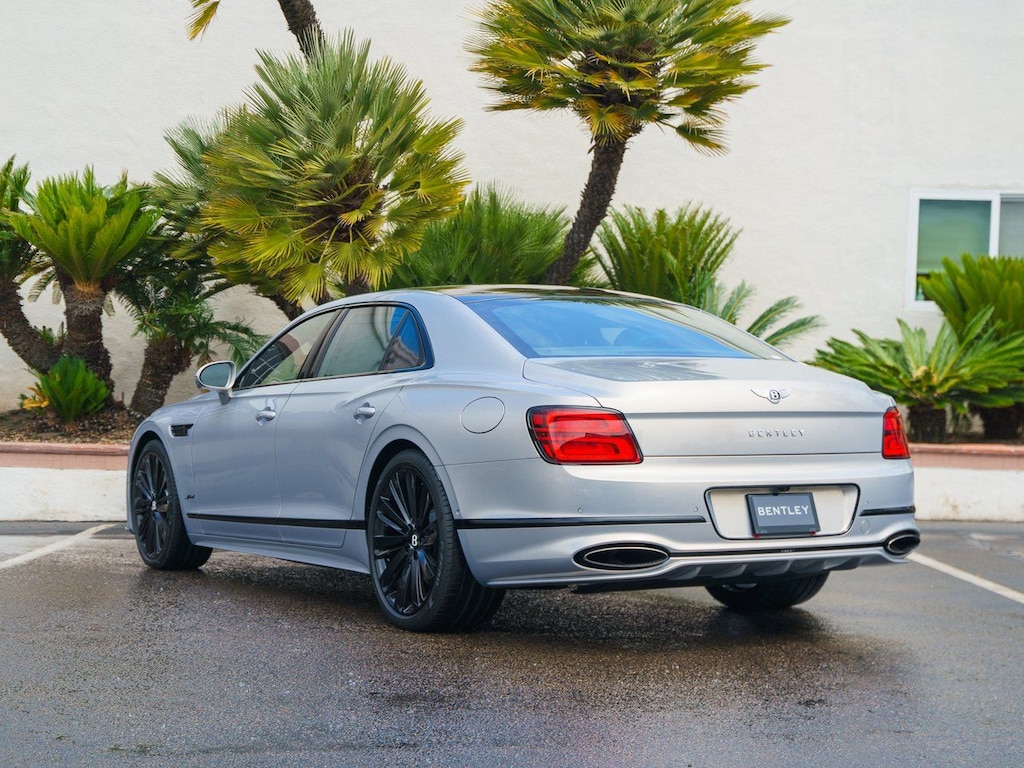 Used 2025 Bentley Flying Spur Speed Sedan