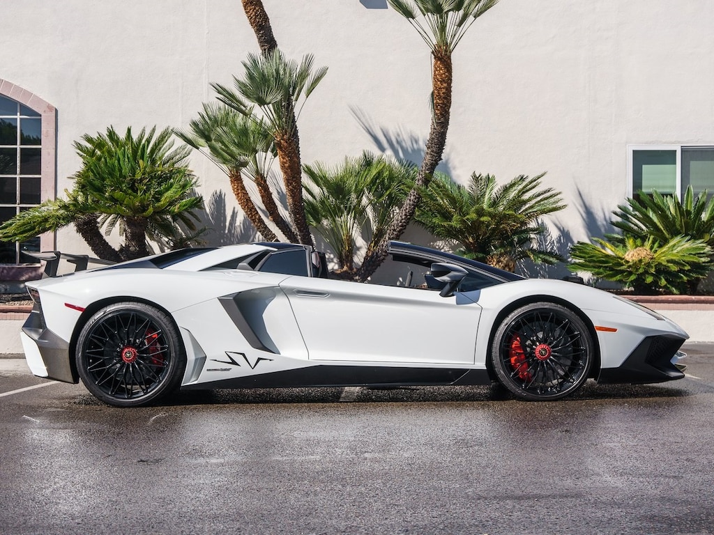 Used 2016 Lamborghini Aventador LP750-4 Superveloce Coupe