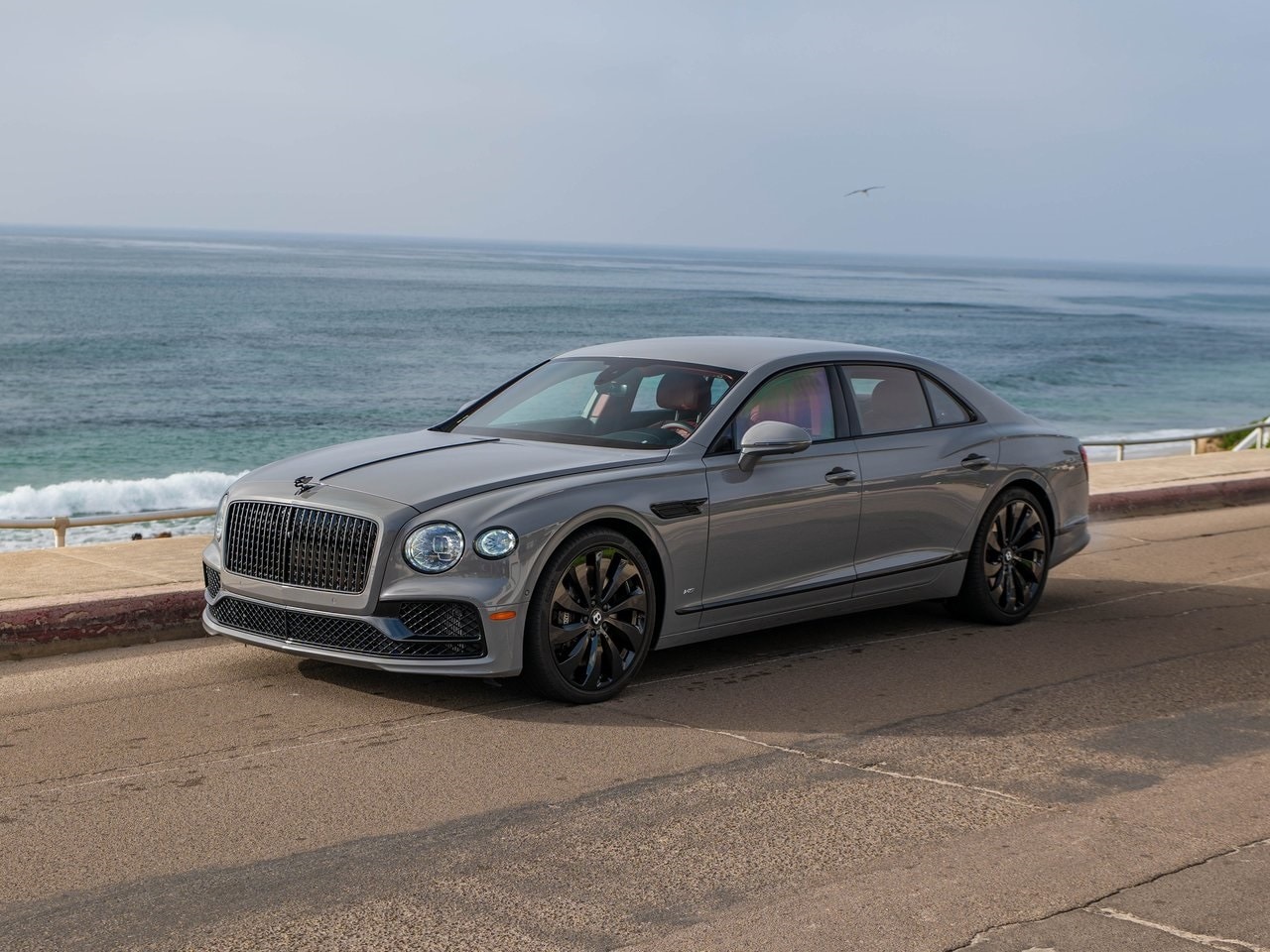 2022 Bentley Flying Spur S's photo