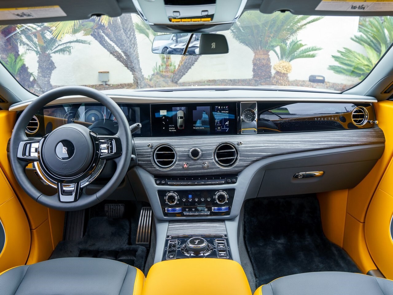 2024 Rolls Royce Spectre RR photo 4