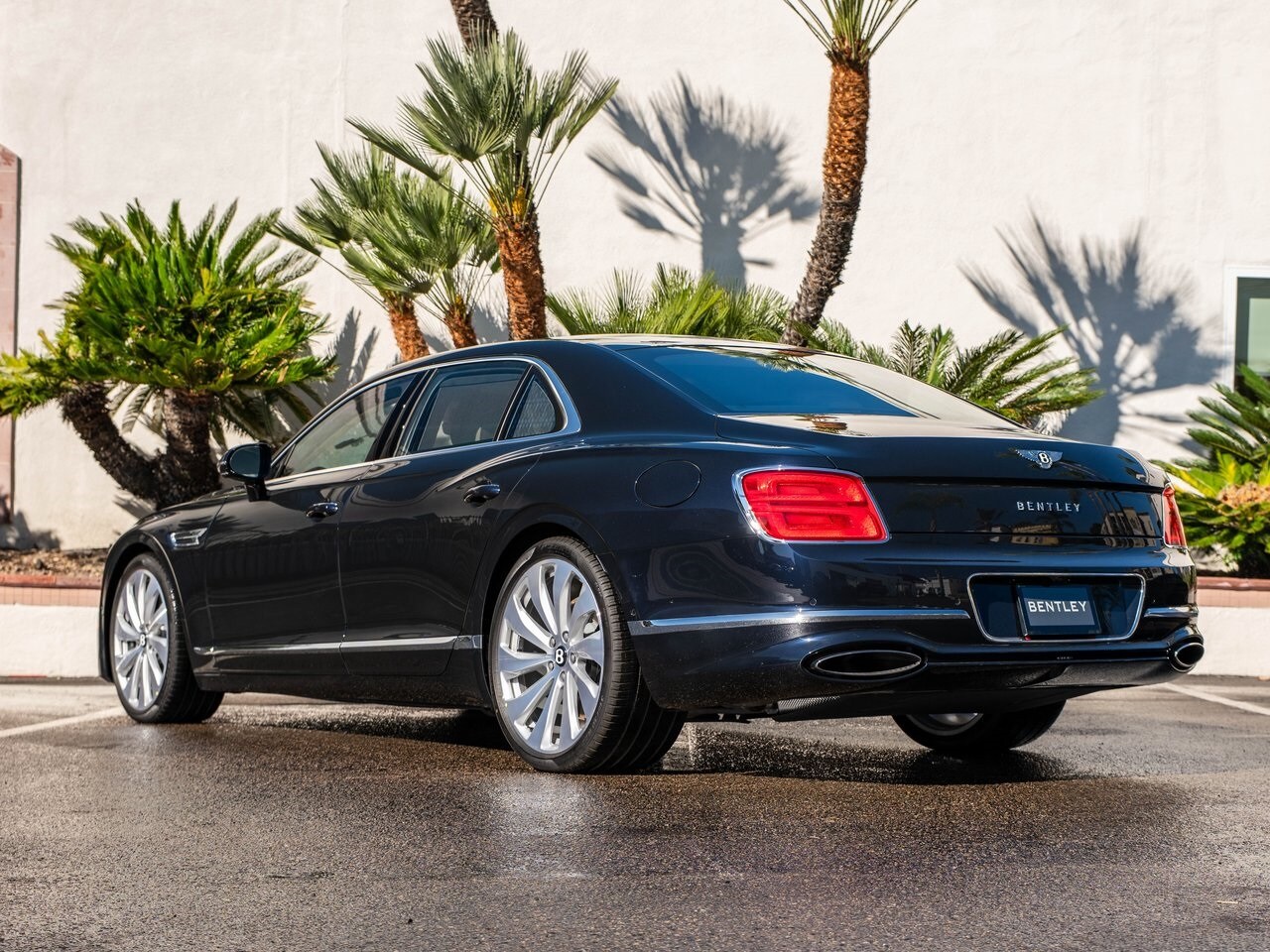 2026 Bentley Flying Spur photo 3