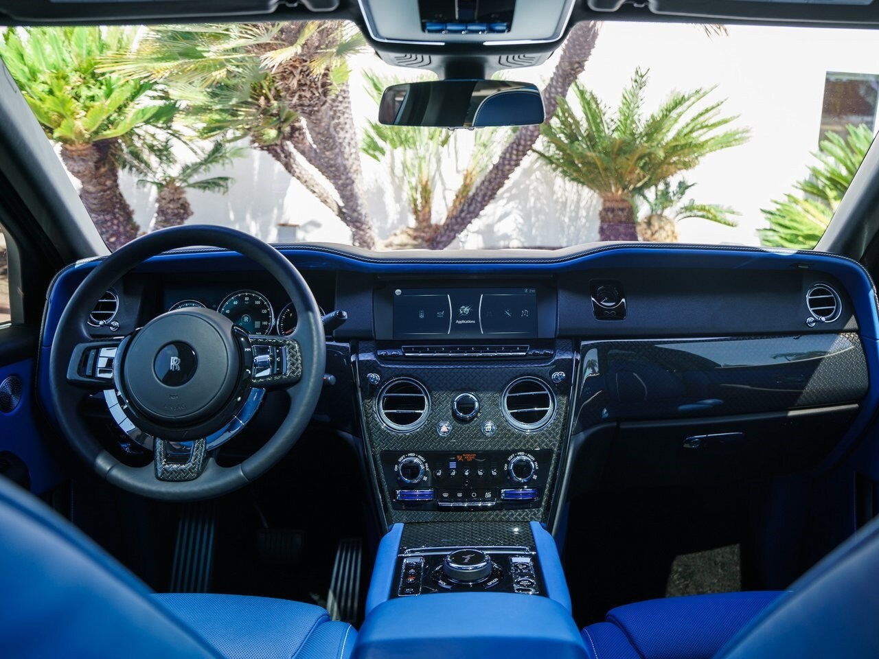 2023 Rolls Royce Cullinan Black Badge photo 3