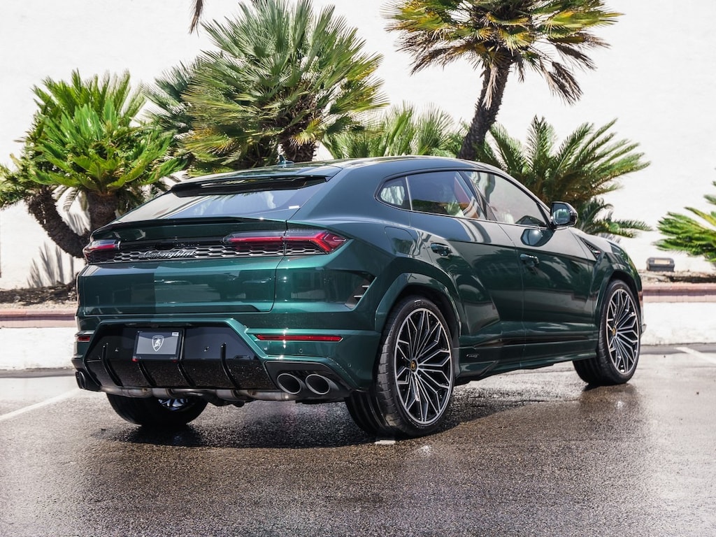 New 2025 Lamborghini Urus SE SUV