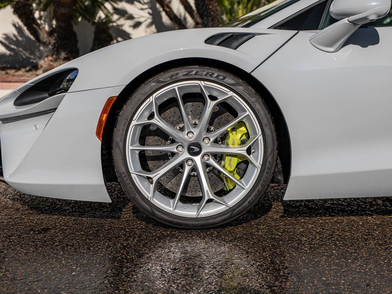 2023 Mclaren Artura Vision photo 6