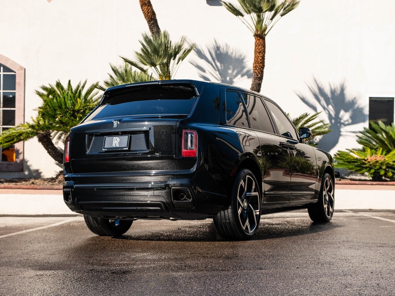 2026 Rolls Royce Cullinan Black Badge photo 2