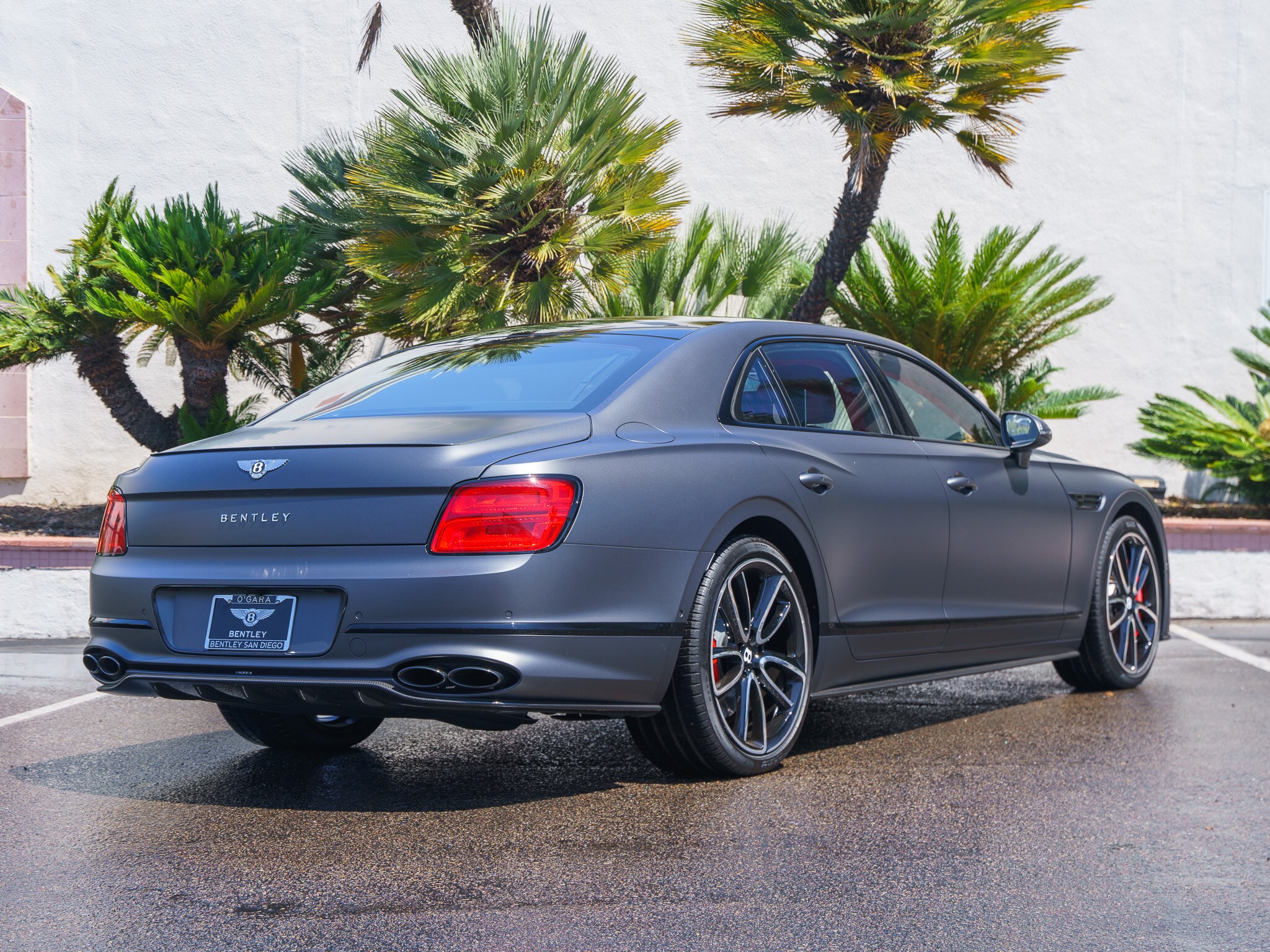 2024 Bentley Flying Spur V8 photo 3