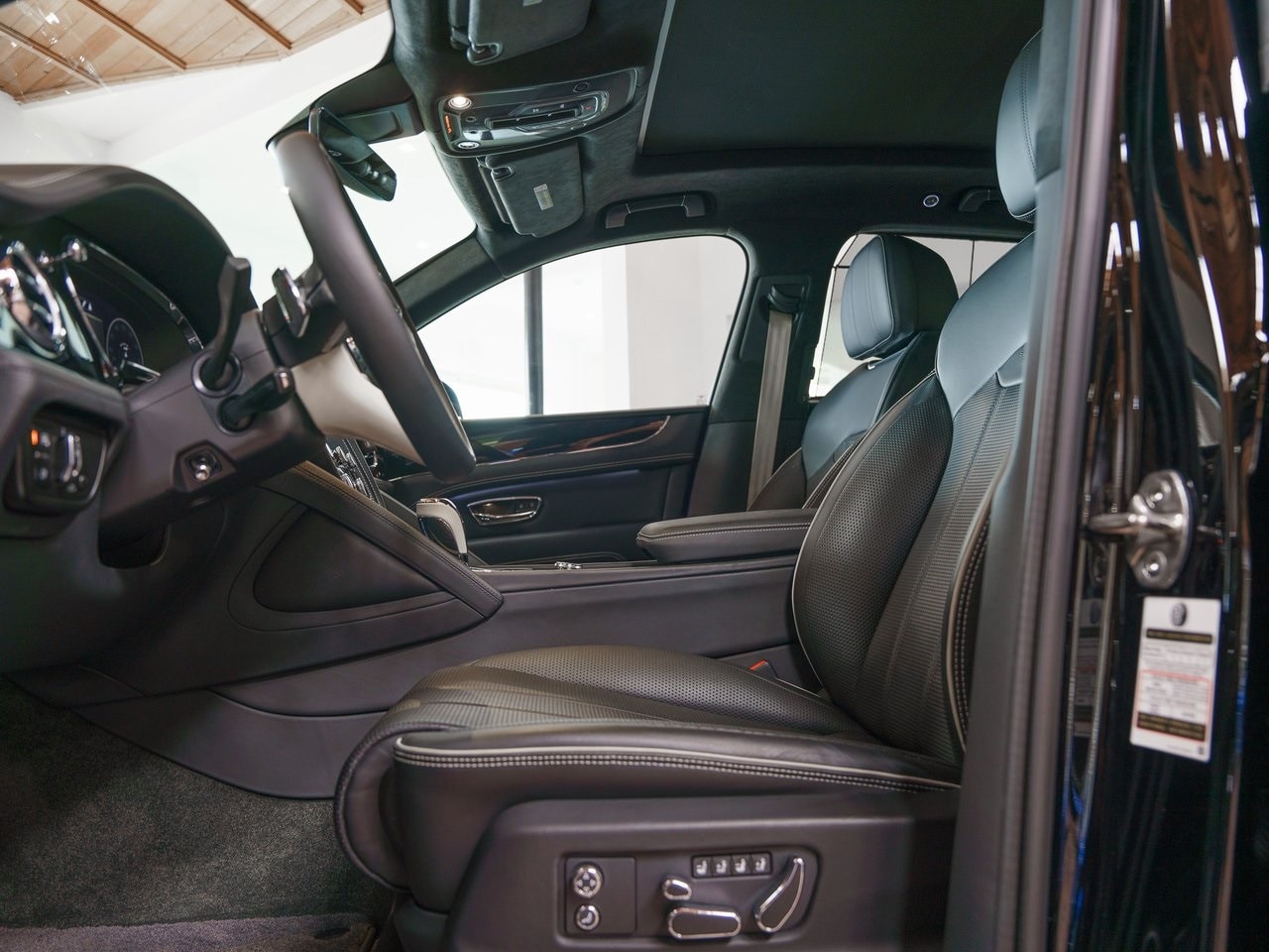 Certified 2023 Bentley Bentayga Base with VIN SJAA72ZV5PC024220 for sale in La Jolla, CA