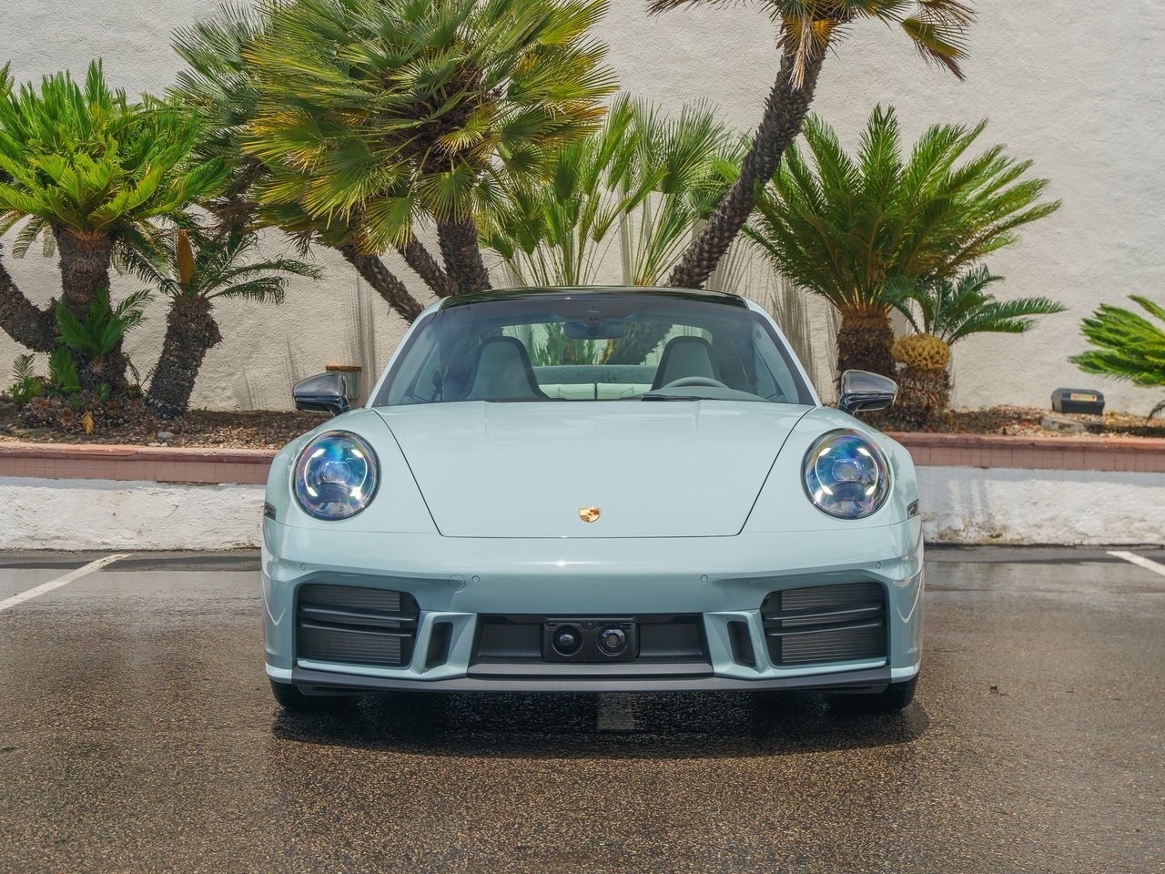 2025 Porsche 911 S photo 2