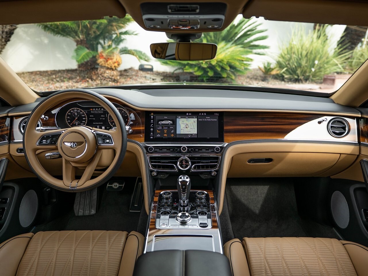 2022 Bentley Flying Spur V8 photo 4