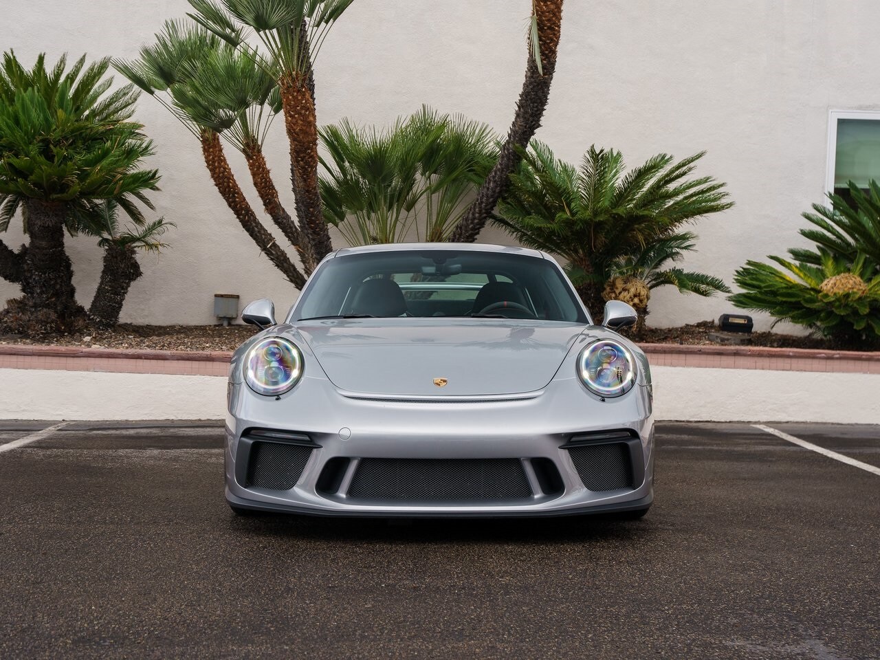 2018 Porsche 911 GT3 Coupe photo 2