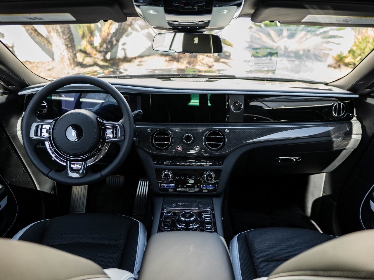 2026 Rolls Royce Spectre photo 4