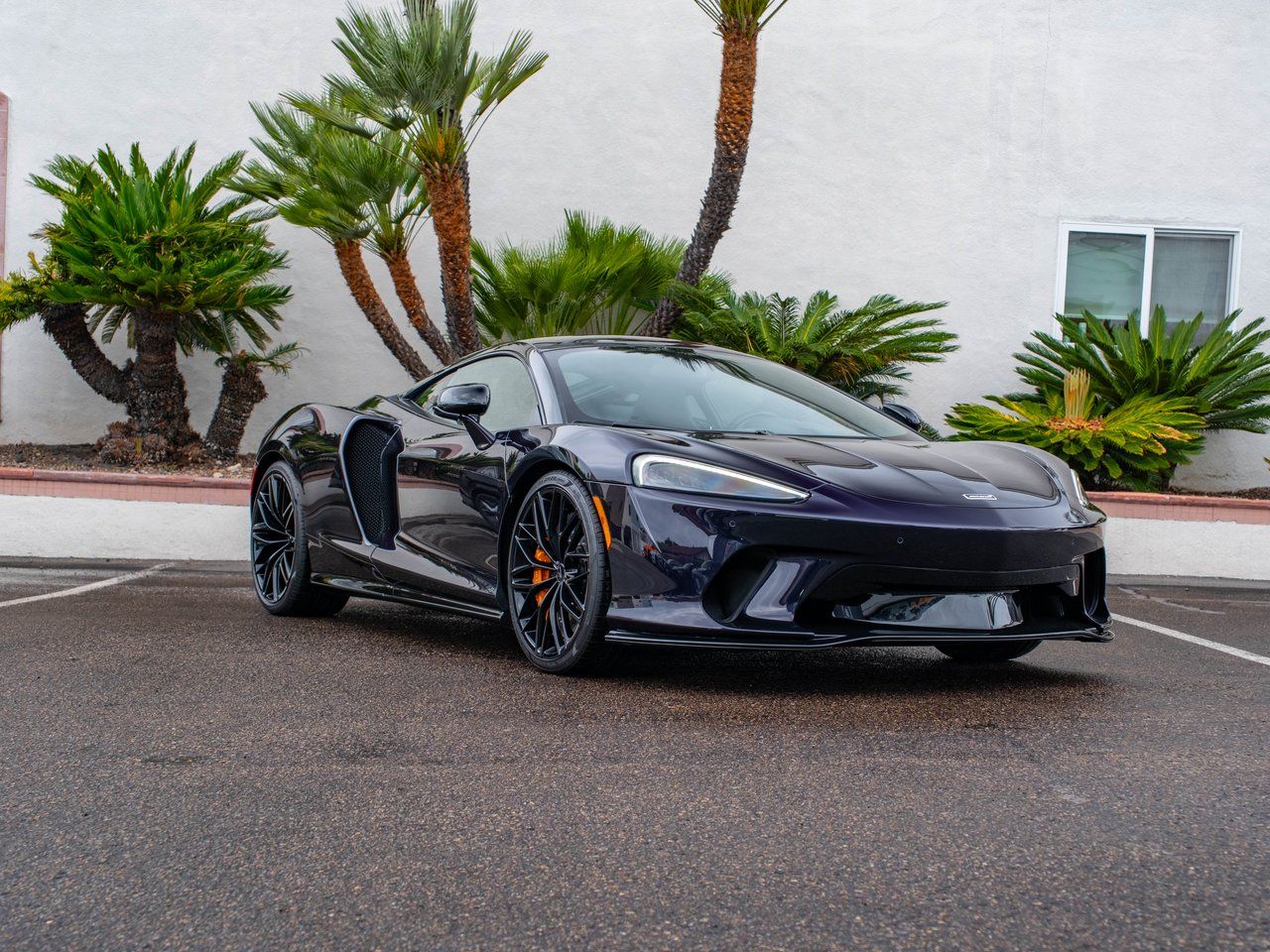 2023 Mclaren GT Base photo 2