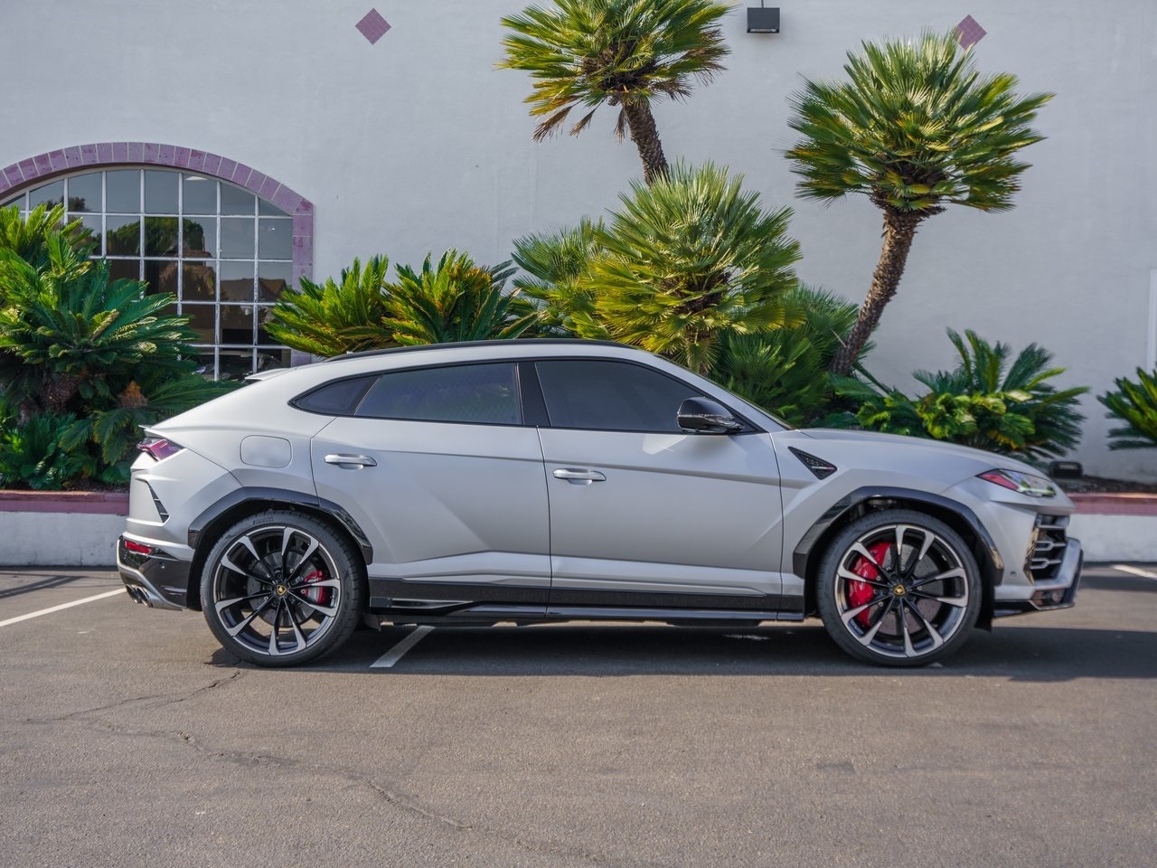 Certified 2020 Lamborghini Urus Base with VIN ZPBUA1ZL2LLA07335 for sale in La Jolla, CA