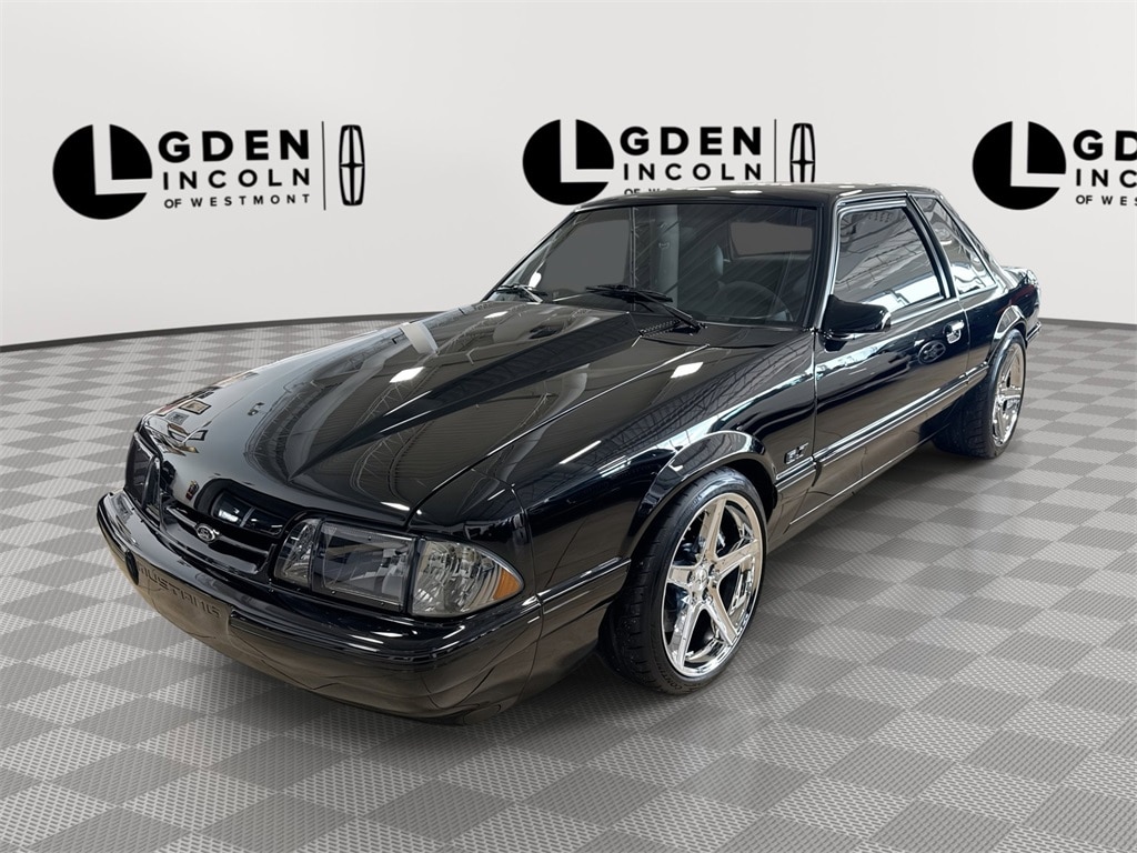 1988 Ford Mustang's photo