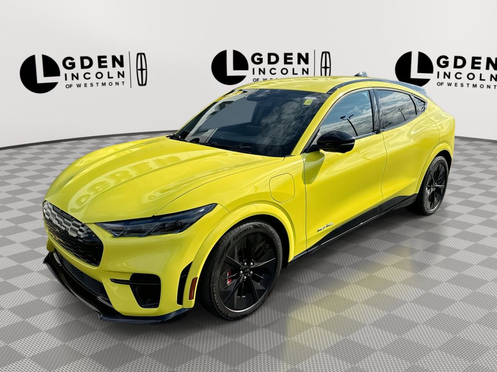 2025 Ford Mustang-Mach-e GT's photo