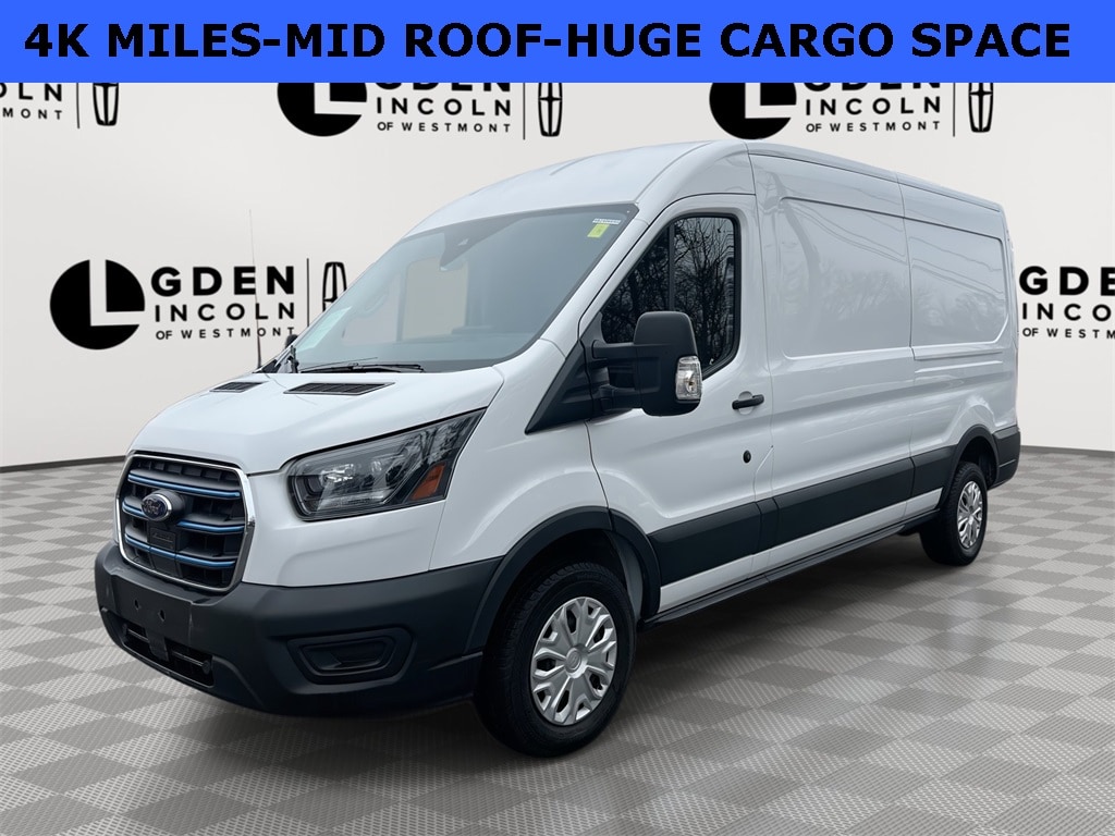 2023 Ford E-Transit Cargo Van Base
