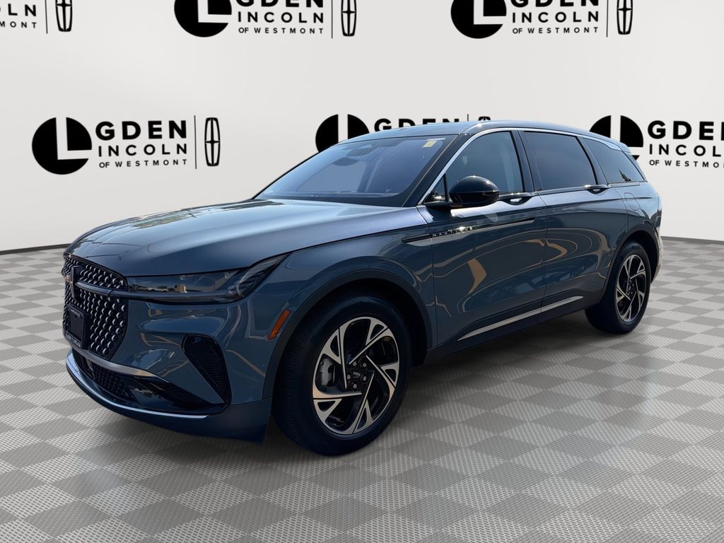 2026 Lincoln Nautilus Premiere AWD's photo