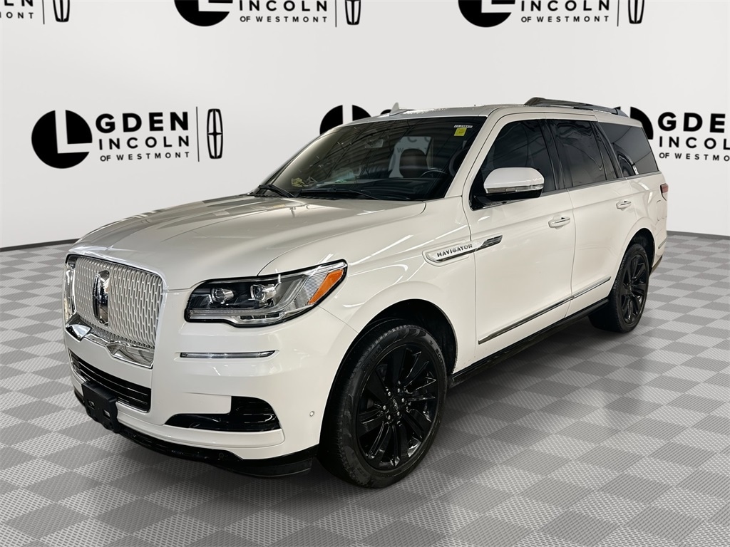 2022 Lincoln Navigator Reserve's photo