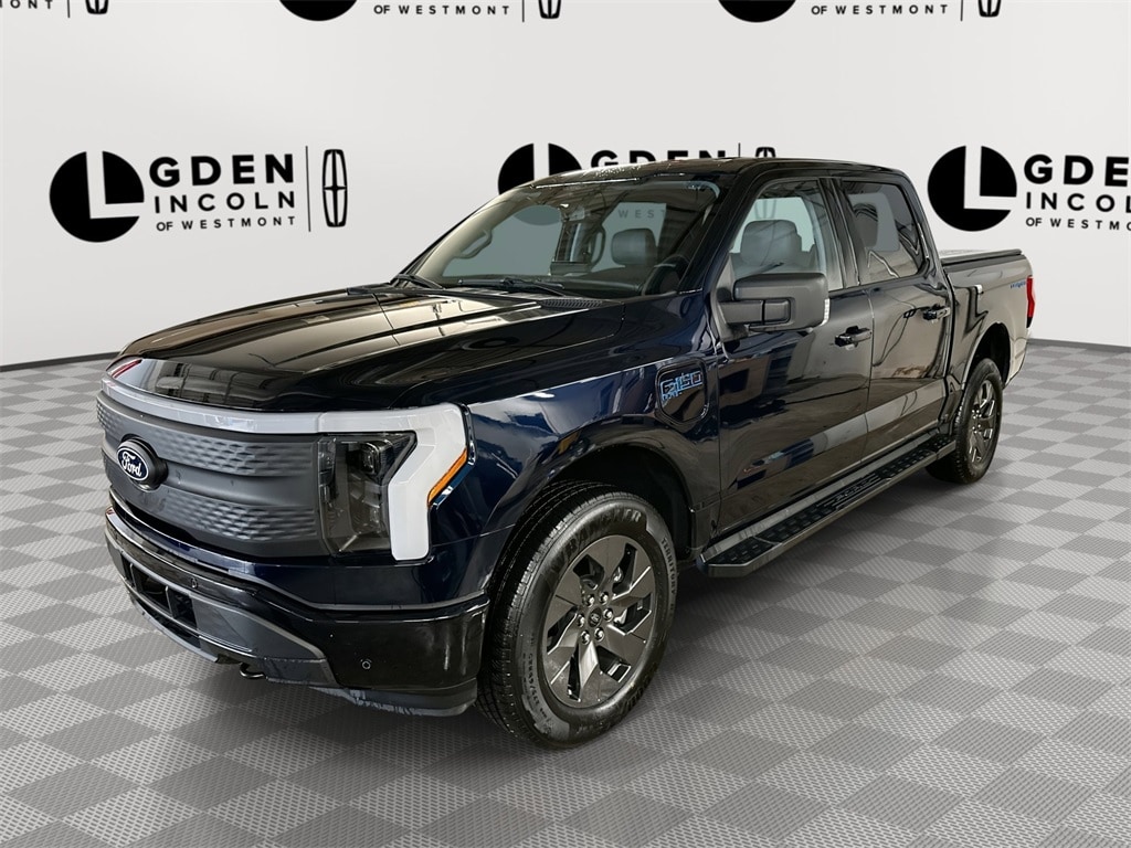 2025 Ford F-150 Lightning Flash's photo