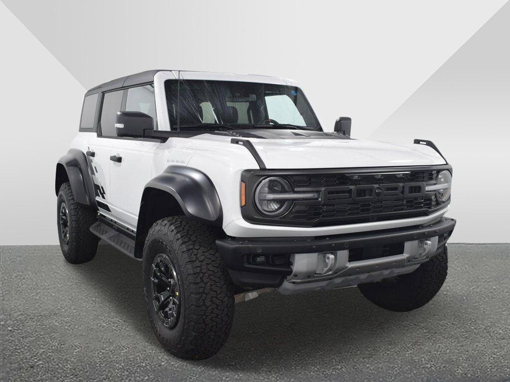 2023 Ford Bronco Raptor photo 2