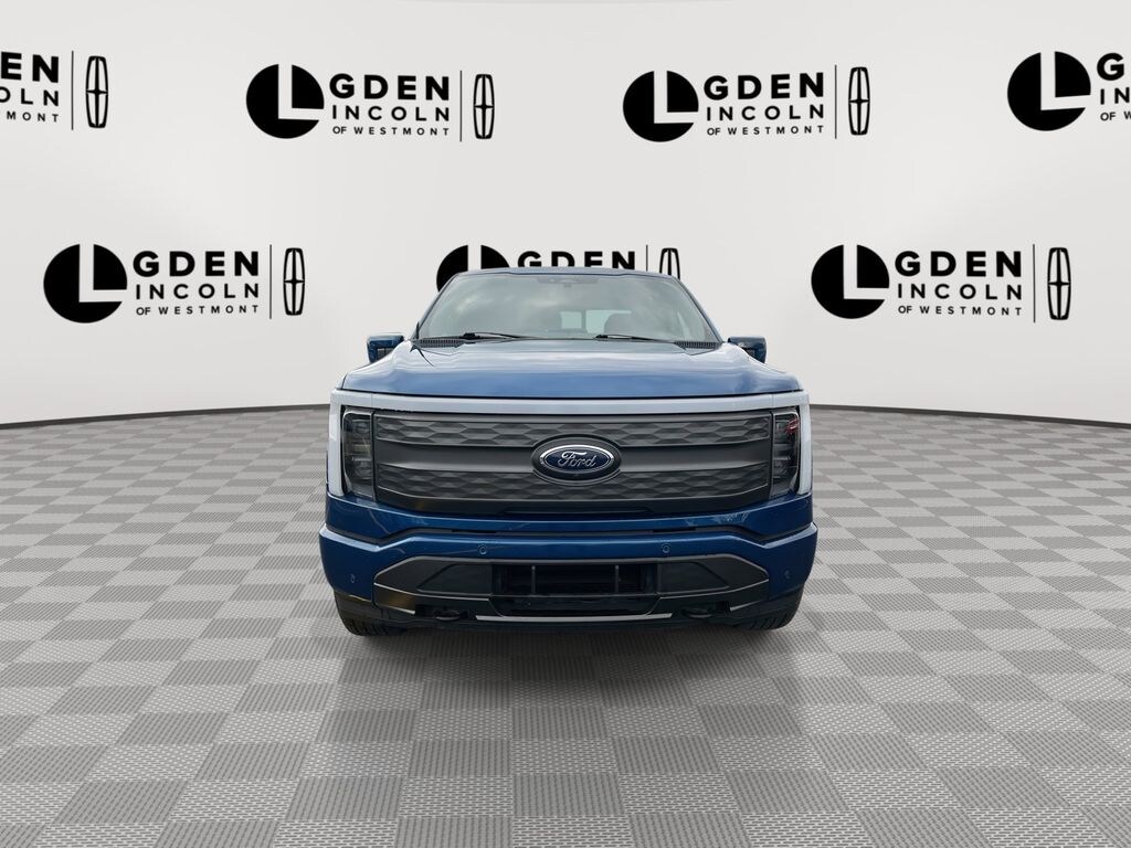 Used 2022 Ford F-150 Lightning Lariat Truck