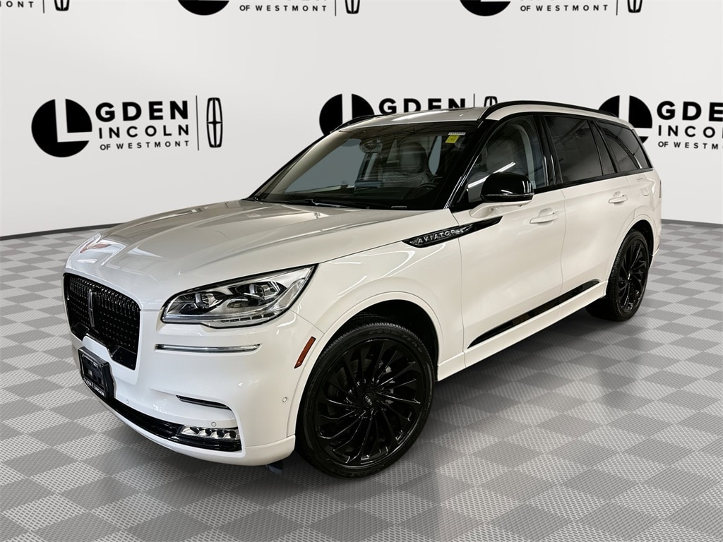 2023 Lincoln Aviator Reserve's photo