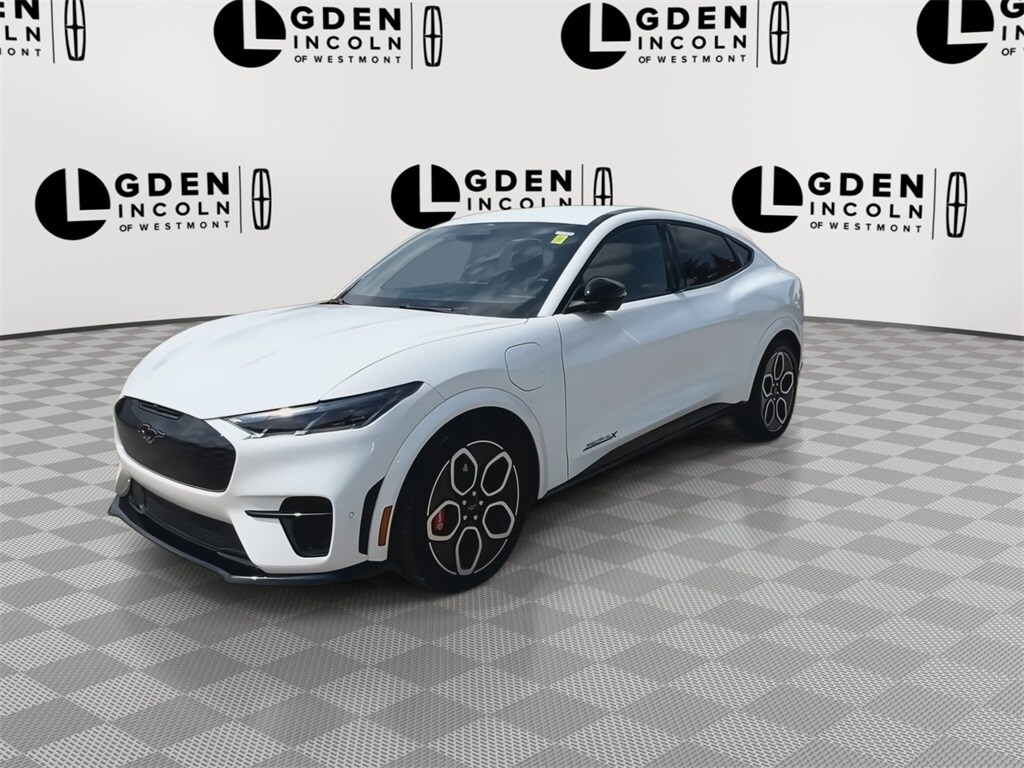 2024 Ford Mustang Mach-E GT photo 3