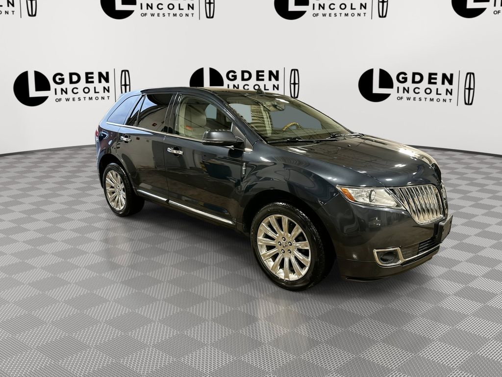 Used 2013 Lincoln MKX Base with VIN 2LMDJ8JK6DBL48371 for sale in Westmont, IL