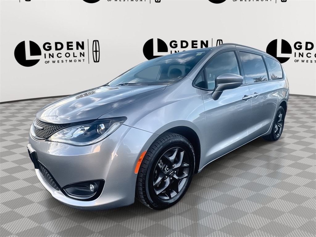 2019 Chrysler Pacifica Touring L Plus