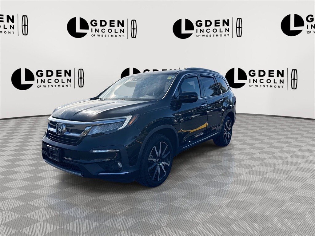2019 Honda Pilot Touring photo 3