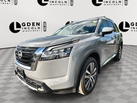 2022 Nissan Pathfinder Platinum SUV