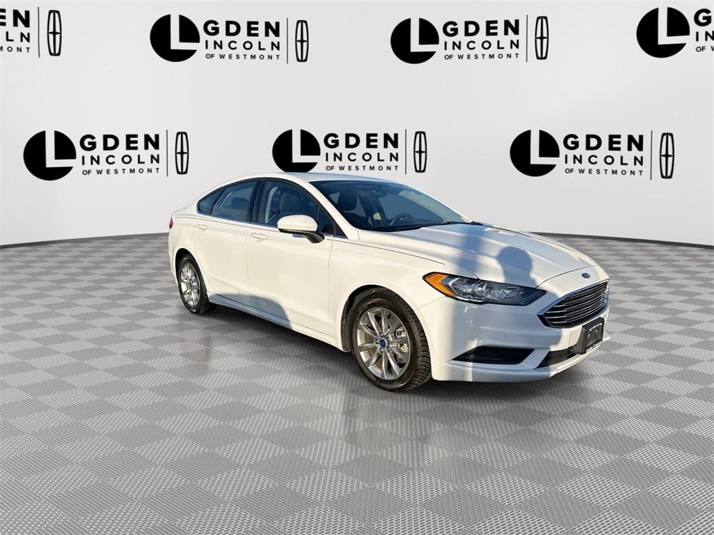 Used 2017 Ford Fusion SE with VIN 3FA6P0HD0HR333488 for sale in Westmont, IL