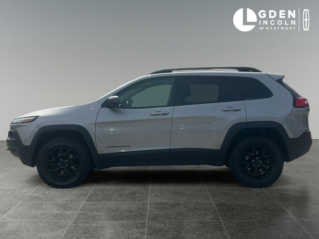 Used 2017 Jeep Cherokee Trailhawk with VIN 1C4PJMBS8HW504502 for sale in Westmont, IL