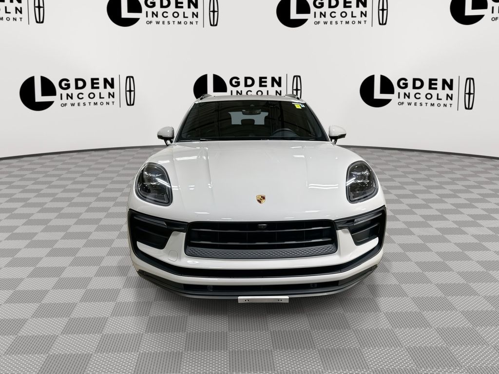 Used 2022 Porsche Macan Base SUV