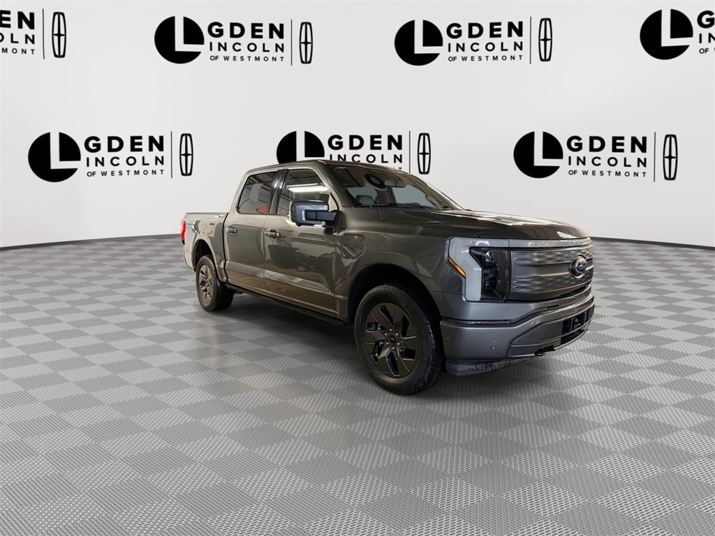 Used 2023 Ford F-150 Lightning Lariat with VIN 1FTVW1EVXPWG07609 for sale in Westmont, IL